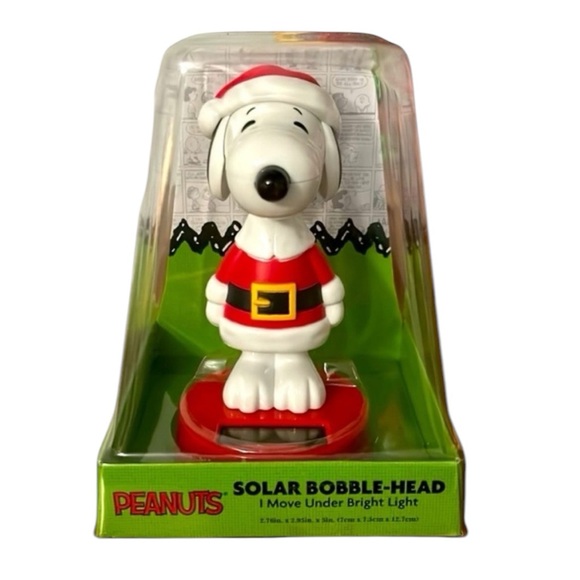 Peanuts‎ Christmas Snoopy Solar Bobble Head NEW - Picture 1 of 8